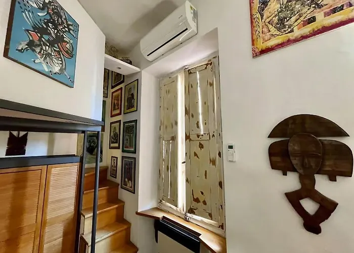 Ugo Foscolo Apartamento *