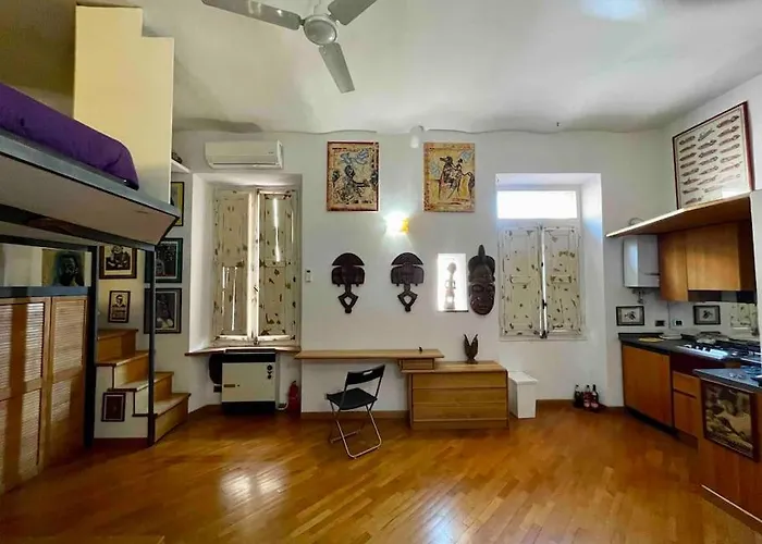 Ugo Foscolo Apartamento *